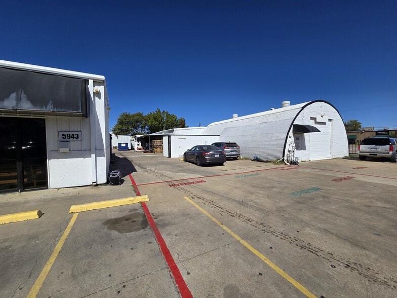 More Photos Of 5943 Posey Ln, Haltom City Manufacturing For Sale