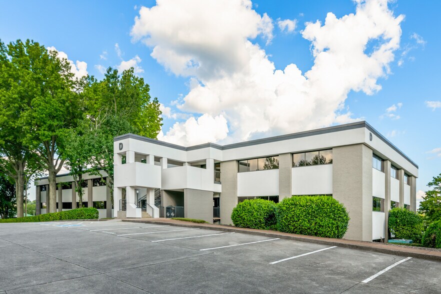 More Photos Of 9000 Executive Park Dr, Knoxville Office For Lease