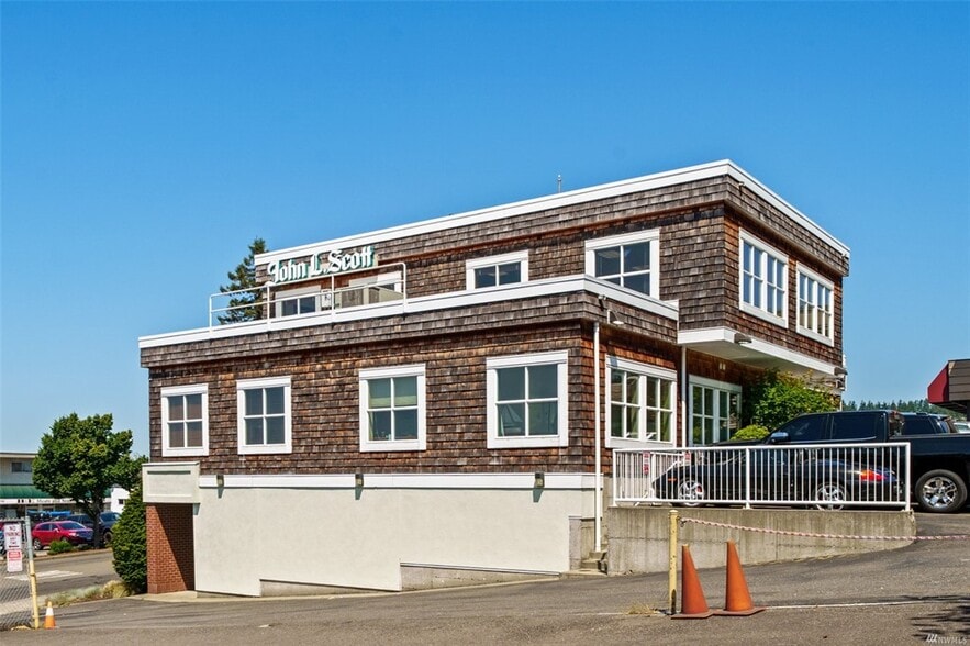 More Photos Of 22506 Marine View Dr S, Des Moines Office For Lease