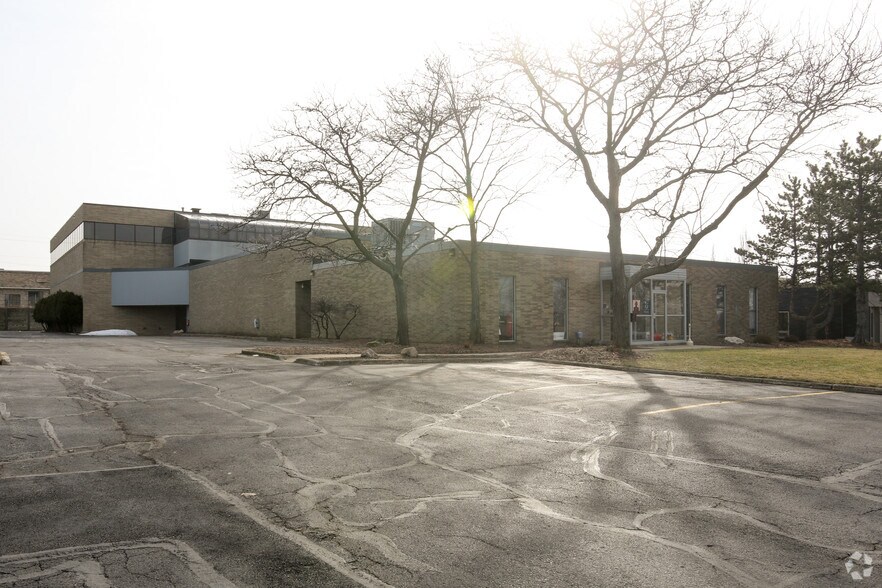 More Photos Of 23330 Commerce Park, Beachwood Office For Lease