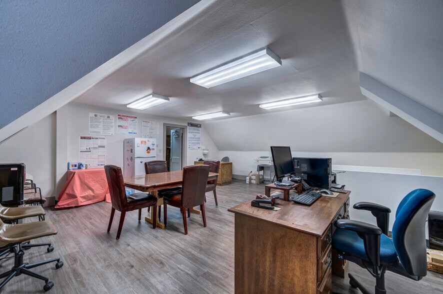 More Photos Of 1625 E Platte Ave, Colorado Springs Office For Sale