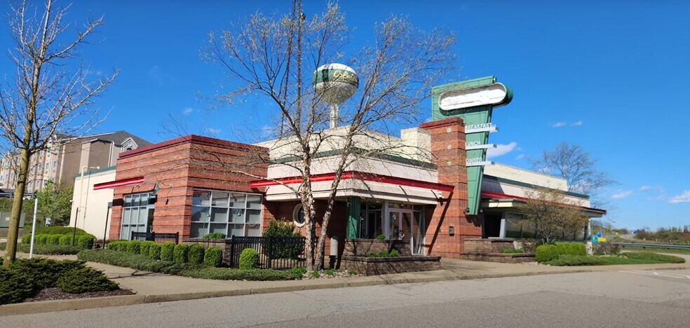 Primary Photo Of 80 Fort Henry Rd, Triadelphia Restaurant For Lease