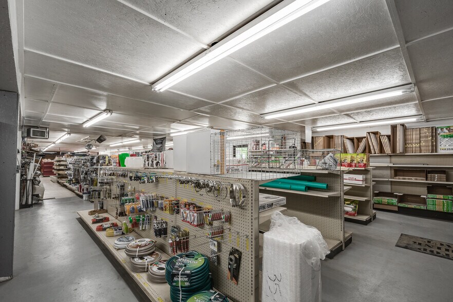 More Photos Of 17186 Highway 321, Dayton Storefront Retail Office For Sale