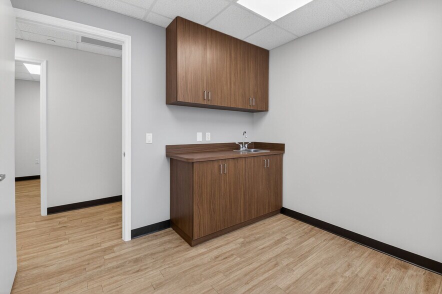More Photos Of 5150 Linton Blvd, Delray Beach Medical For Lease