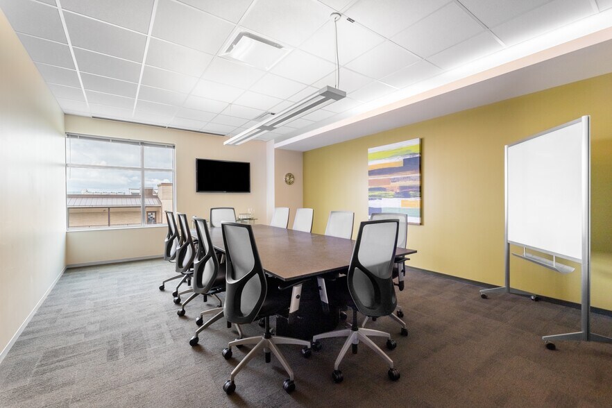 More Photos Of 12600 Hill Country Blvd, Bee Cave Coworking Space