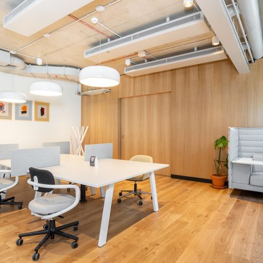 More Photos Of 21 E State St, Columbus Coworking Space