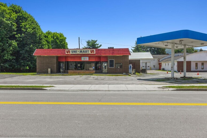 Primary Photo Of 2 E Main St, Canisteo Convenience Store For Sale