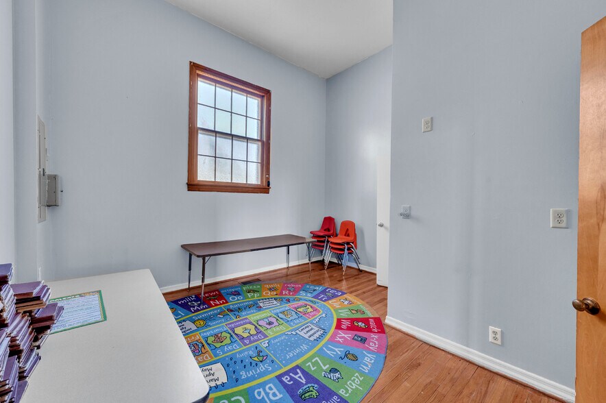 More Photos Of 4826 Co 217 rd, Hillsboro Specialty For Sale