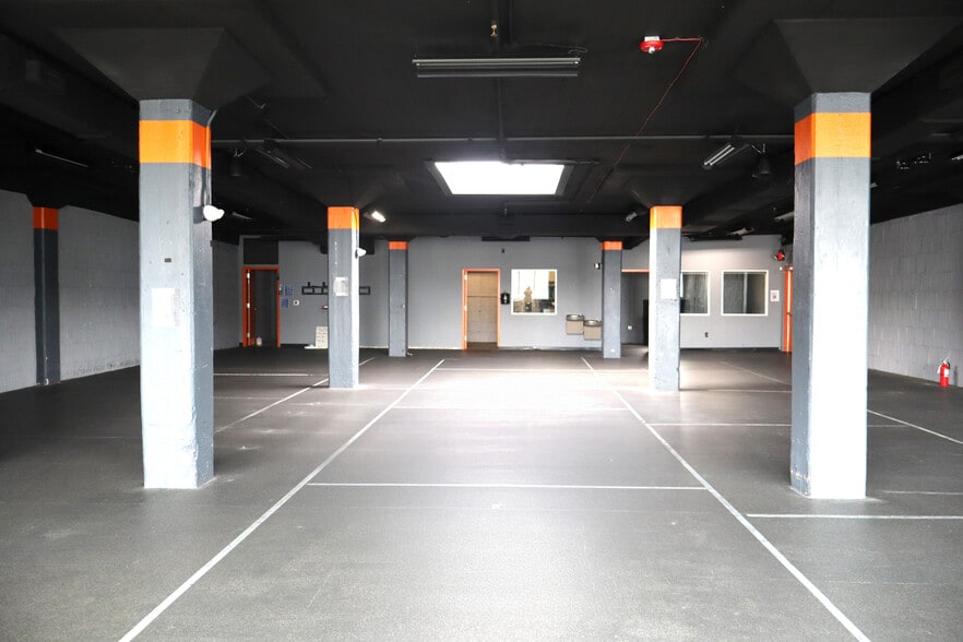 More Photos Of 610 N Liberty St, Winston-Salem Health Club For Lease