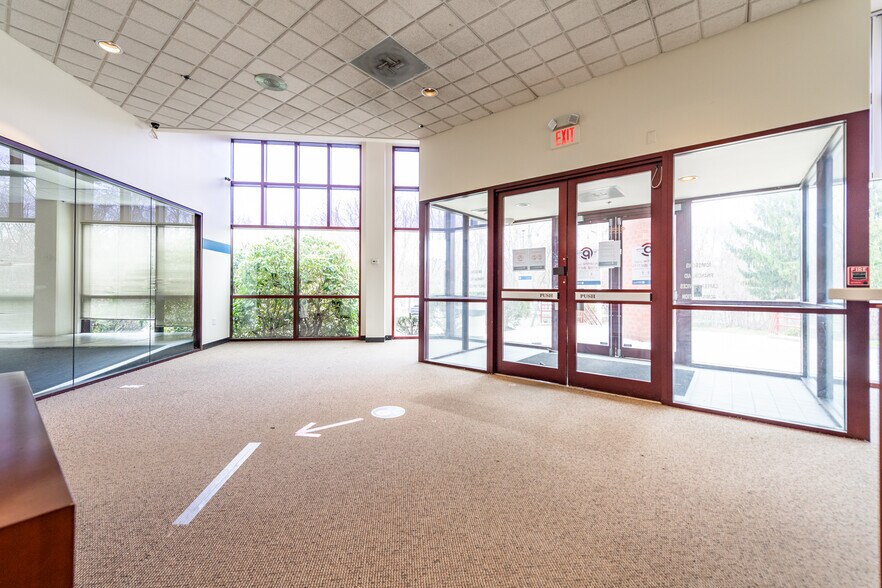 More Photos Of 5 Campanelli Cir, Canton Research And Development For Lease