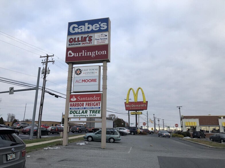 Primary Photo Of 2090 Lincoln Hwy E, Lancaster General Retail For Lease