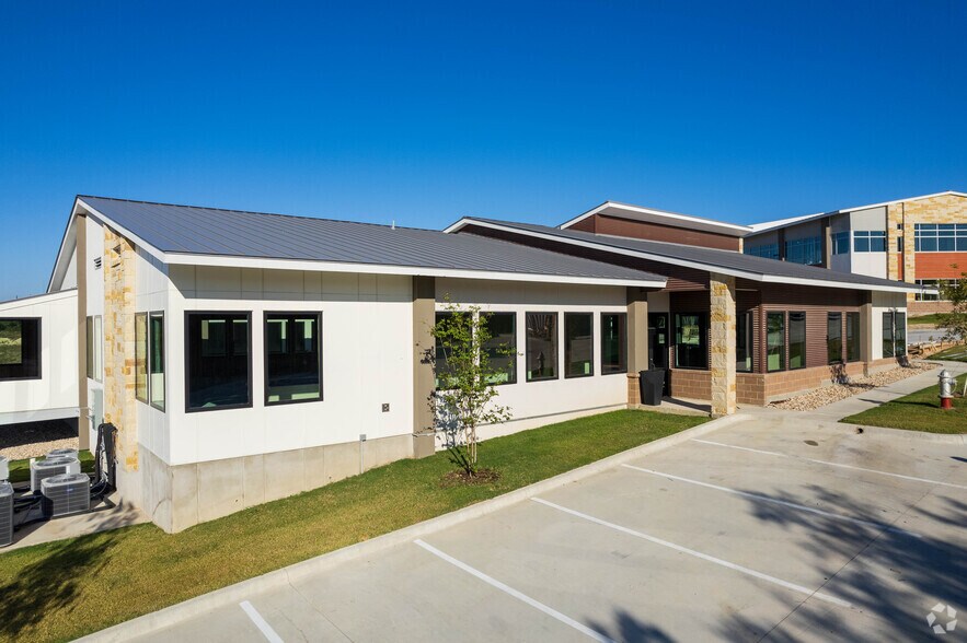 More Photos Of 13341 W Highway 290, Austin Medical For Sale