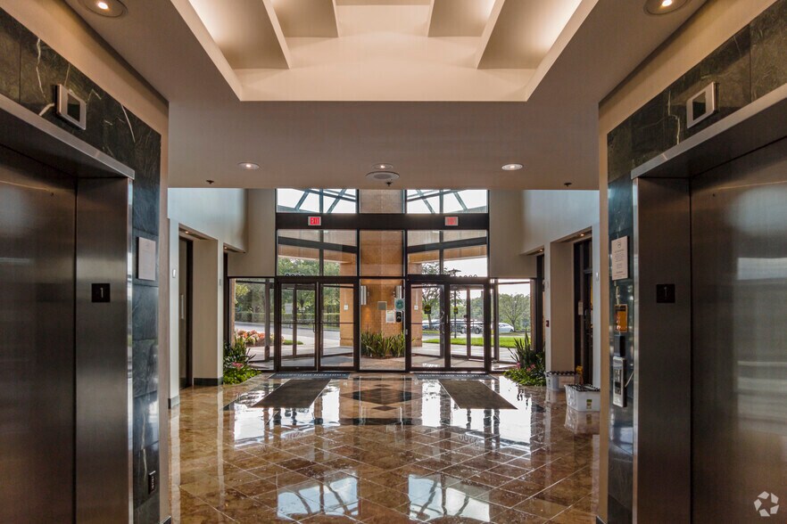 More Photos Of 2200 Defense Hwy, Crofton Medical For Lease