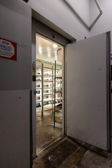 More Photos Of 1701 N University Dr, Pembroke Pines Drugstore For Sale