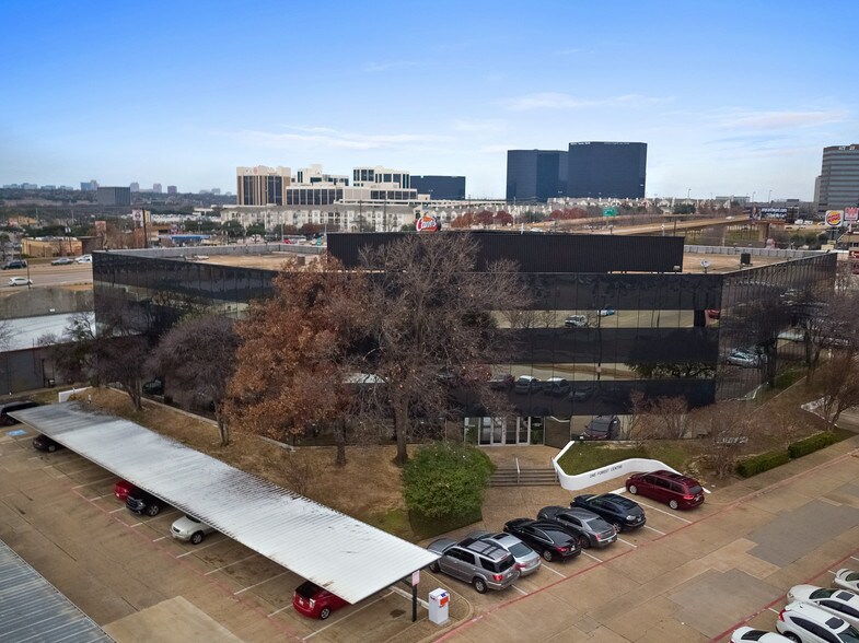 More Photos Of 11615 Forest Central Dr, Dallas Office For Lease