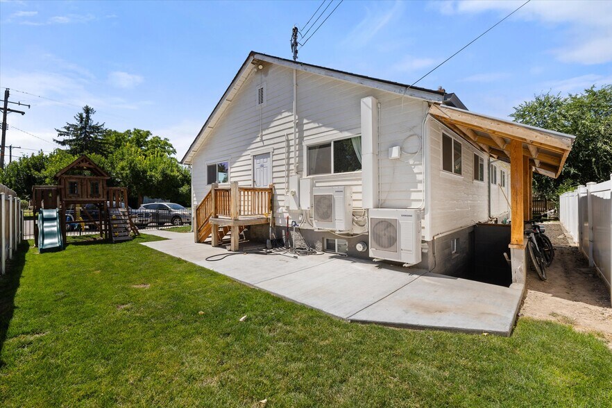 More Photos Of 224 17th Ave S, Nampa Religious Facility For Sale