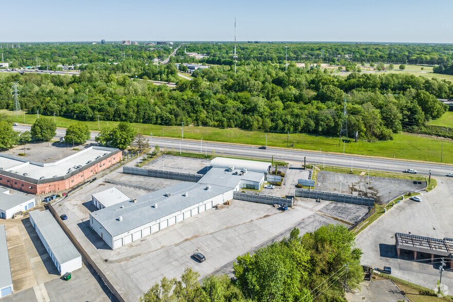 6175 Mt Moriah Road Ext, Memphis, TN 38115 Showroom For Sale