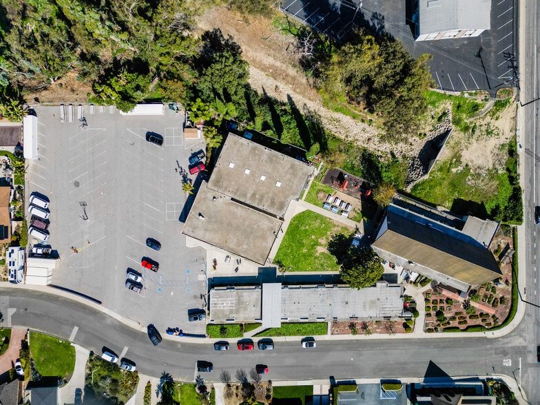 More Photos Of 38 Teloma Dr, Ventura Religious Facility For Sale