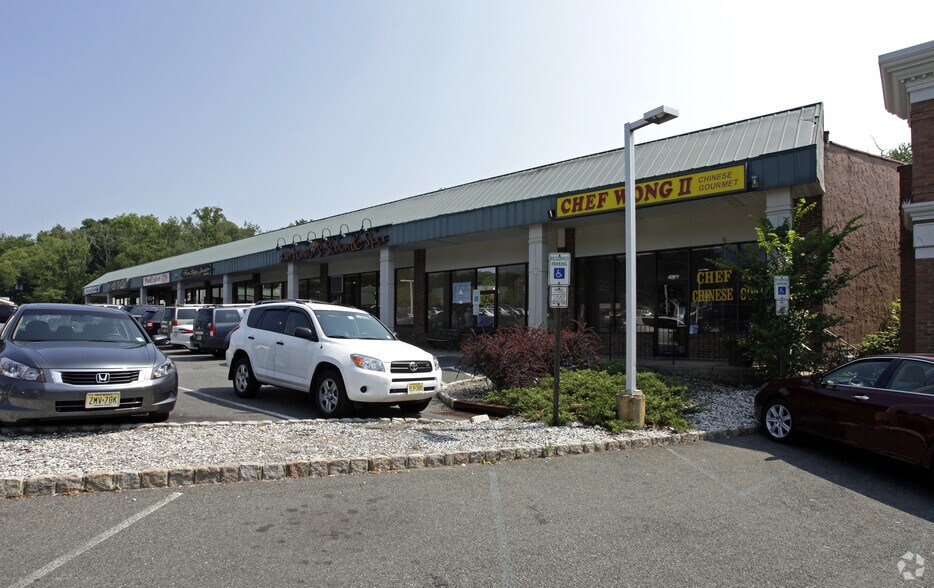 More Photos Of 159-169 S Livingston Ave, Livingston General Retail For Lease