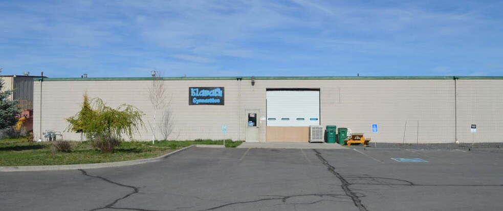 More Photos Of 1120 S Spring St, Klamath Falls Warehouse For Sale
