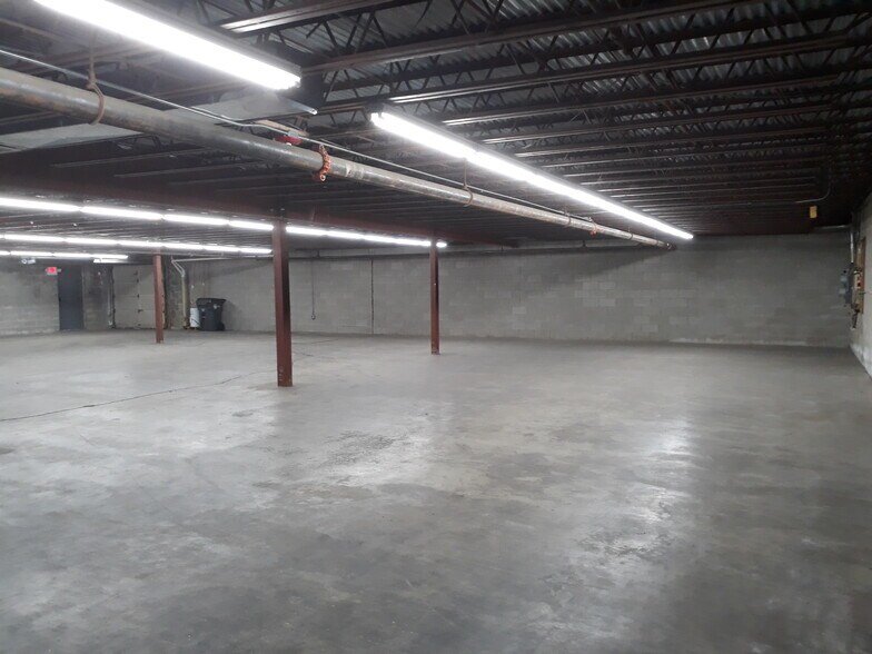 More Photos Of 760-780 N Main St, Providence Medical For Lease