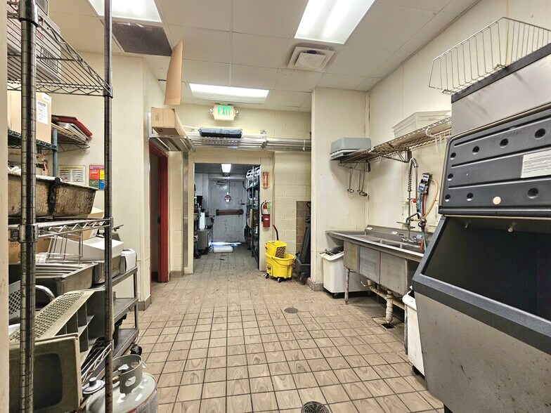 More Photos Of 855 W Cook St, Manteno Restaurant For Sale