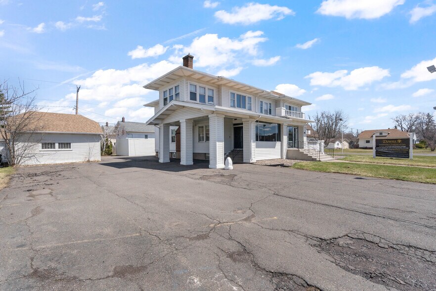 More Photos Of 1209 E 5th St, Superior Multifamily For Sale