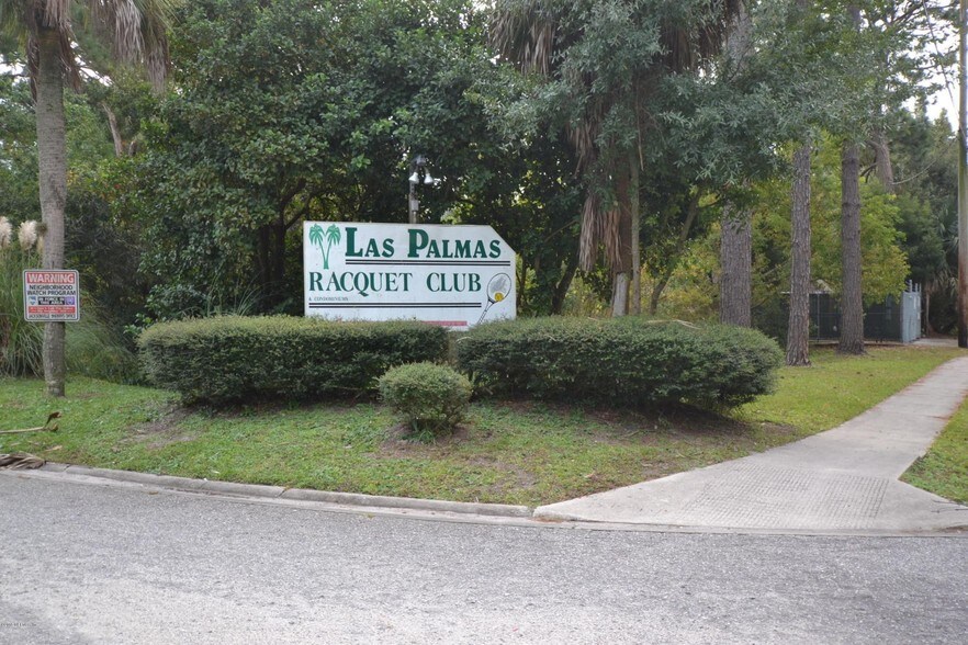 More Photos Of 3461 Peeler Rd, Jacksonville Sports And Entertainment For Sale