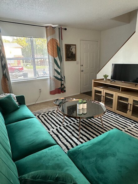 Primary Photo Of 1500 N Archusa Ave, Quitman Apartments For Sale