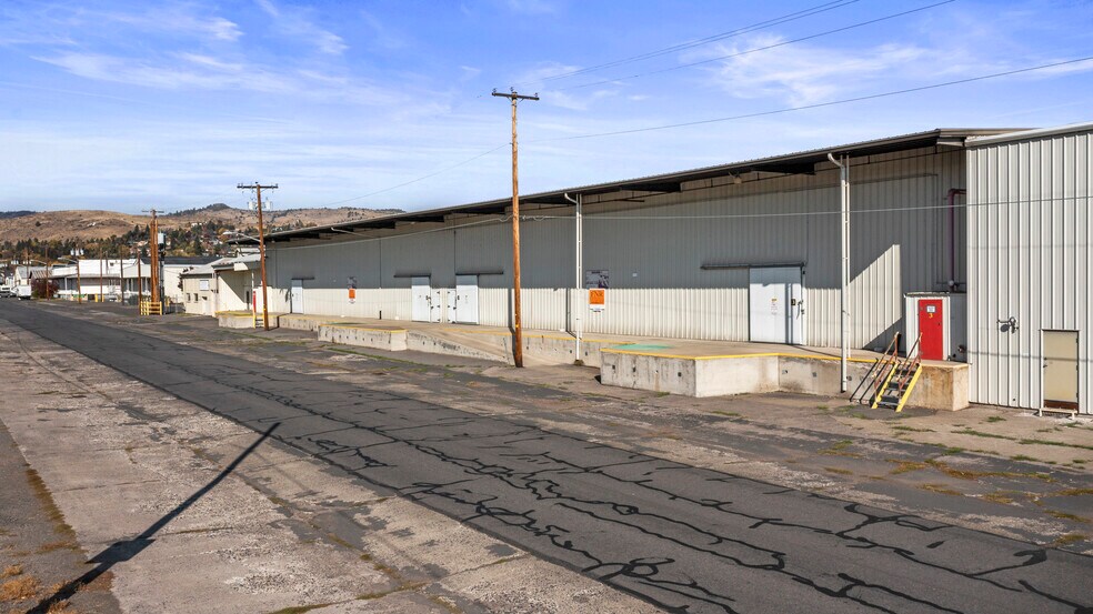 More Photos Of 661 S Spring St, Klamath Falls Refrigeration Cold Storage For Lease