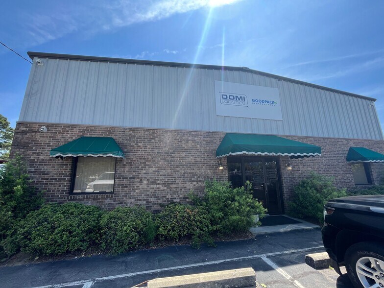 Primary Photo Of 1050 Crosscreek Rd, Orangeburg Warehouse For Sale