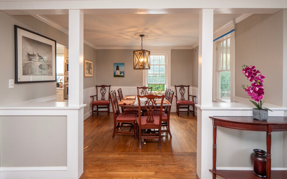 More Photos Of 999 Aquidneck Ave, Middletown Flex For Sale