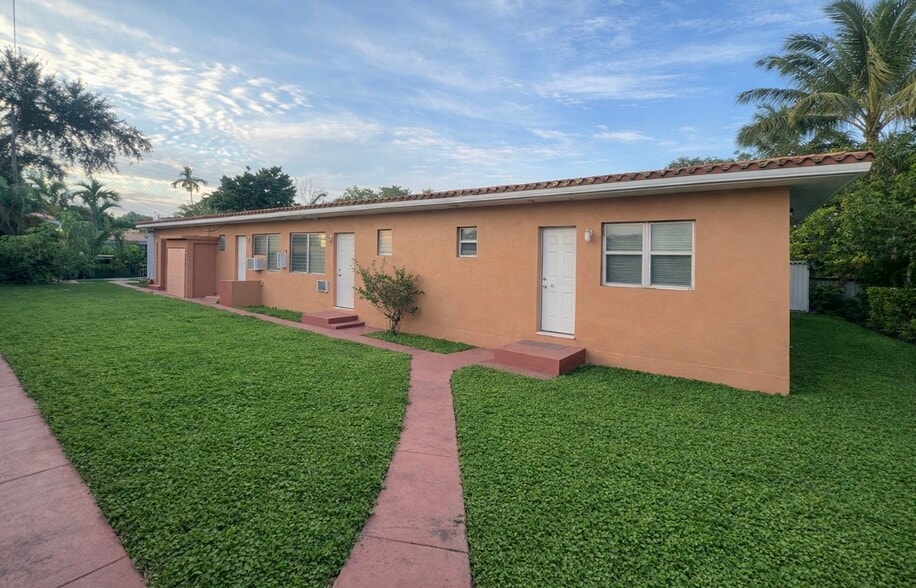 More Photos Of 3080 1 St, Miami Multifamily For Sale