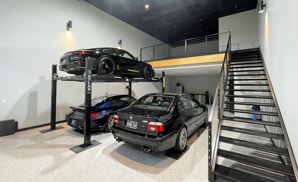 More Photos Of 940 McKinley Pky, Delano Light Manufacturing For Sale