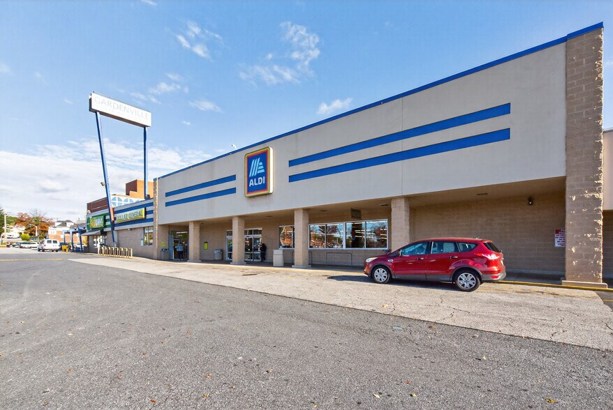 More Photos Of 4206 Belair Rd, Baltimore Unknown For Lease