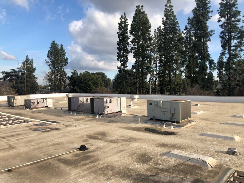 More Photos Of 3727 N 1st St, Fresno Medical For Sale