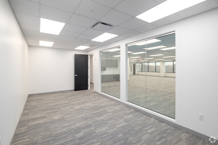 More Photos Of 100 Enterprise Dr, Rockaway Office For Lease