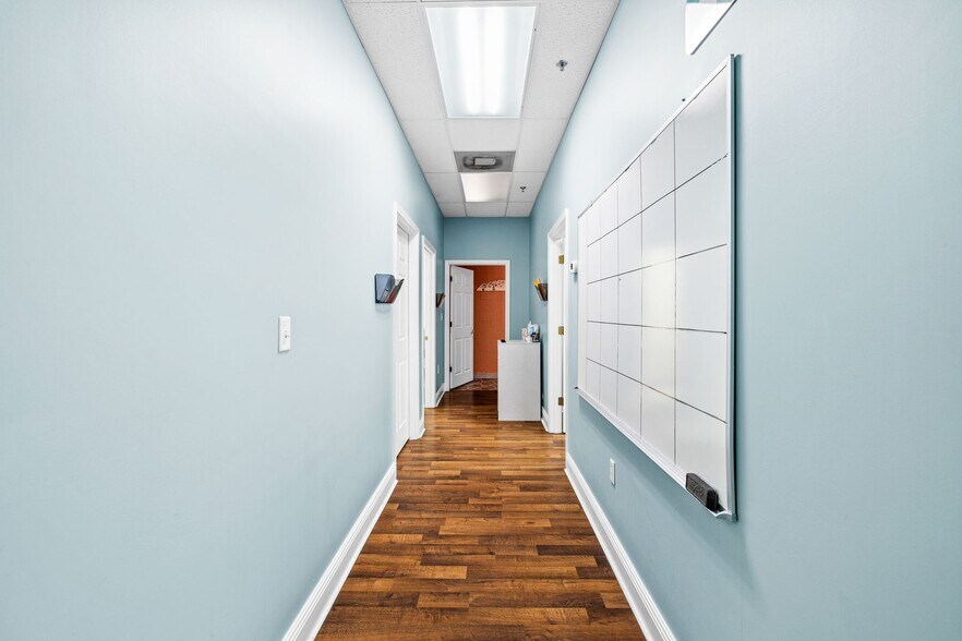 More Photos Of 12815 US Highway 98 W, Miramar Beach Medical For Sale