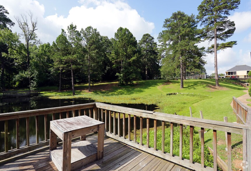 More Photos Of 5660 S Lakeshore Dr, Shreveport Apartments For Sale