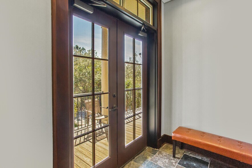 More Photos Of 141 E Mack Bayou Loop, Santa Rosa Beach Medical For Lease