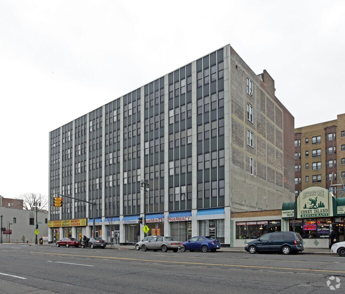 More Photos Of 10 Peterboro St, Detroit Apartments For Sale