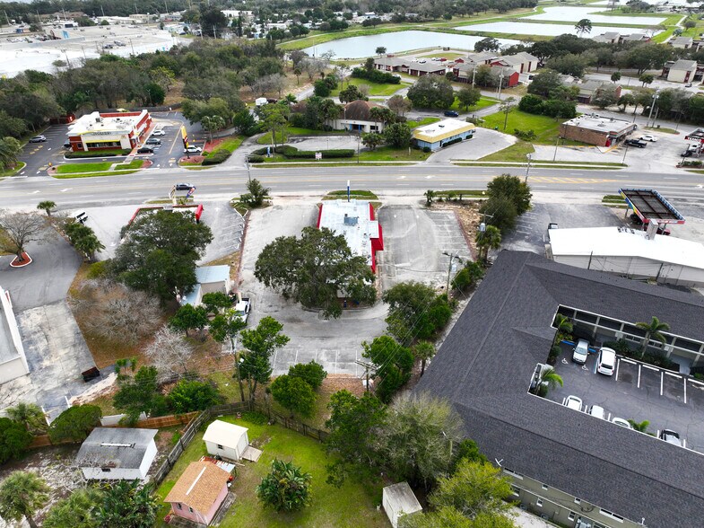 More Photos Of 938 Dixon blvd, Cocoa Restaurant For Sale