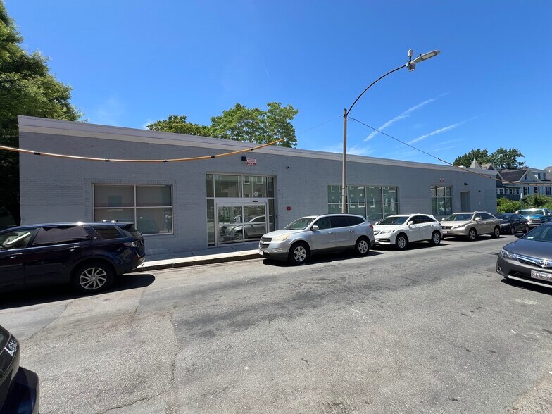 More Photos Of 100 School St, Boston Daycare Center For Sale