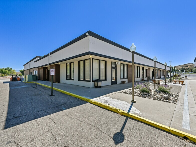 More Photos Of 2148 Broadway, Grand Junction Unknown For Lease