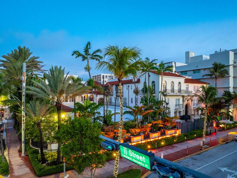 More Photos Of 124 11th St, Miami Beach Hotel For Sale