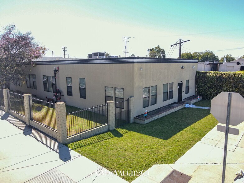 Primary Photo Of 904 S Alta Vista Ave, Monrovia Manufacturing For Lease