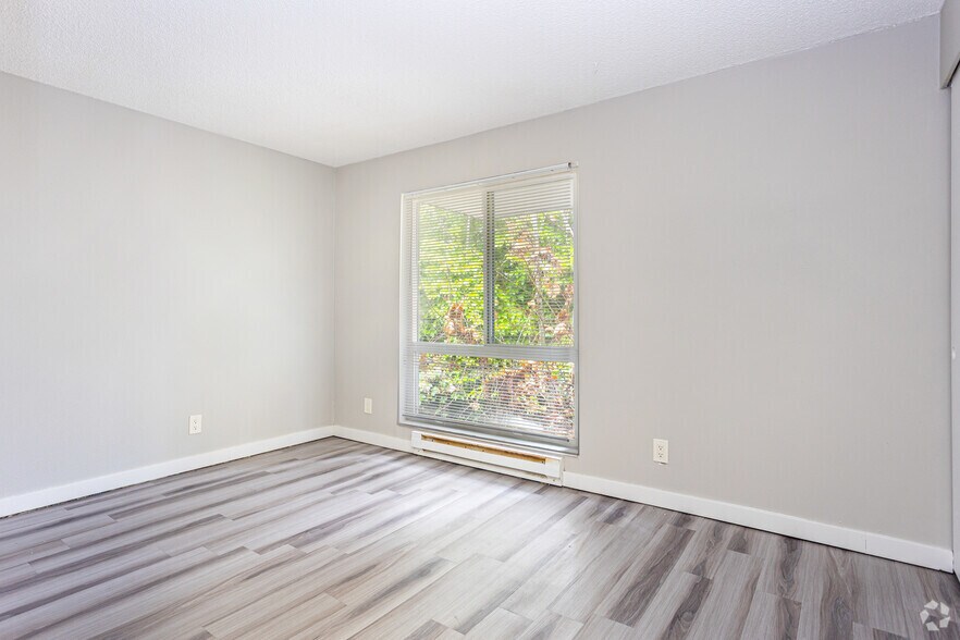 More Photos Of 51 Hayes Pl SW, Renton Apartments For Sale