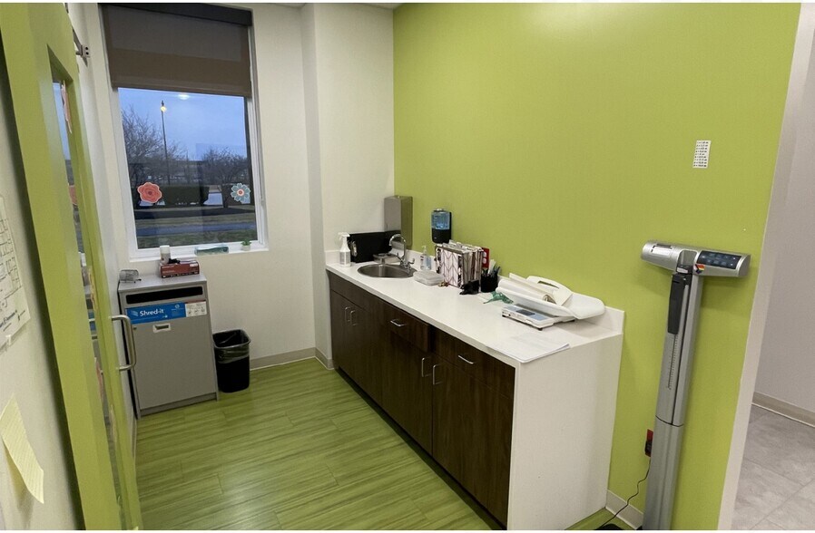 More Photos Of 7750 Diley Rd, Canal Winchester Medical For Sale