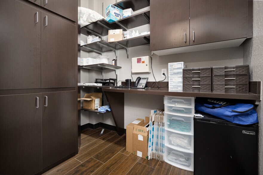More Photos Of 2804 SW 134th St, Oklahoma City Medical For Sale