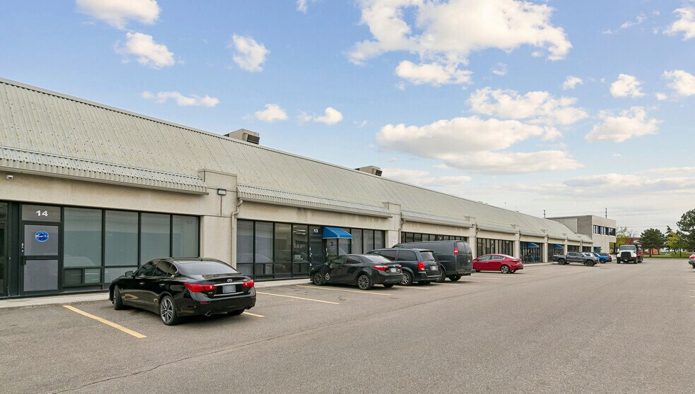 More Photos Of 6665 Tomken Rd, Mississauga Light Distribution For Lease
